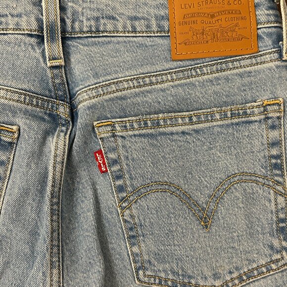 Levi's Wedgie Icon Fit Jeans | Size 28 - Picture 10 of 10